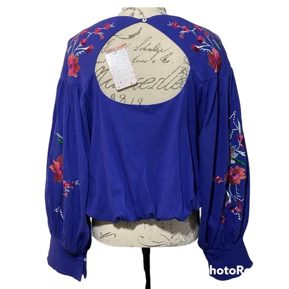 NWT Free People Cobalt Blue Lita Floral Embroidered Balloon Sleeve Cropped Top S - Picture 3 of 7
